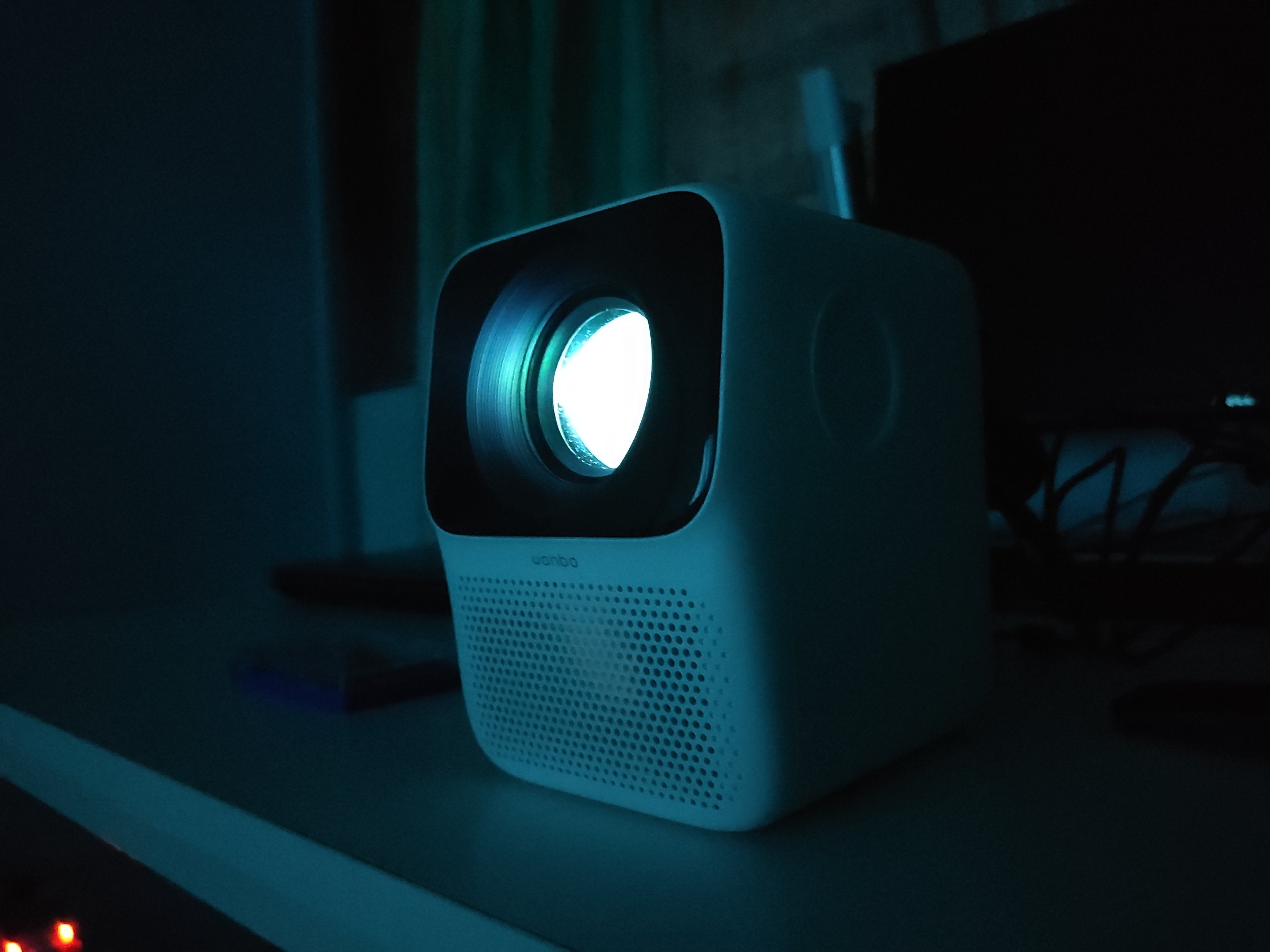 Xiaomi Wanbo T2 Free Projector | Dasher Malaysia